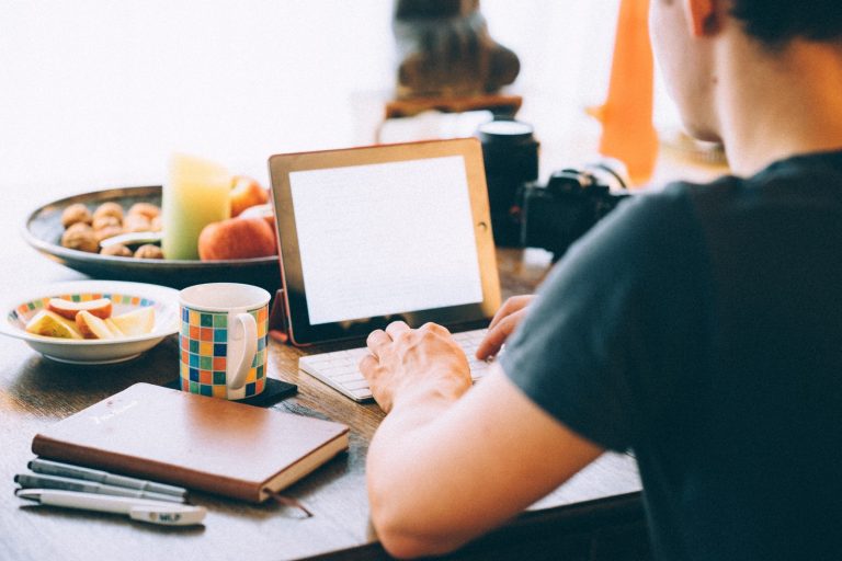 Common mistakes authors make such as ineffective book marketing plans.